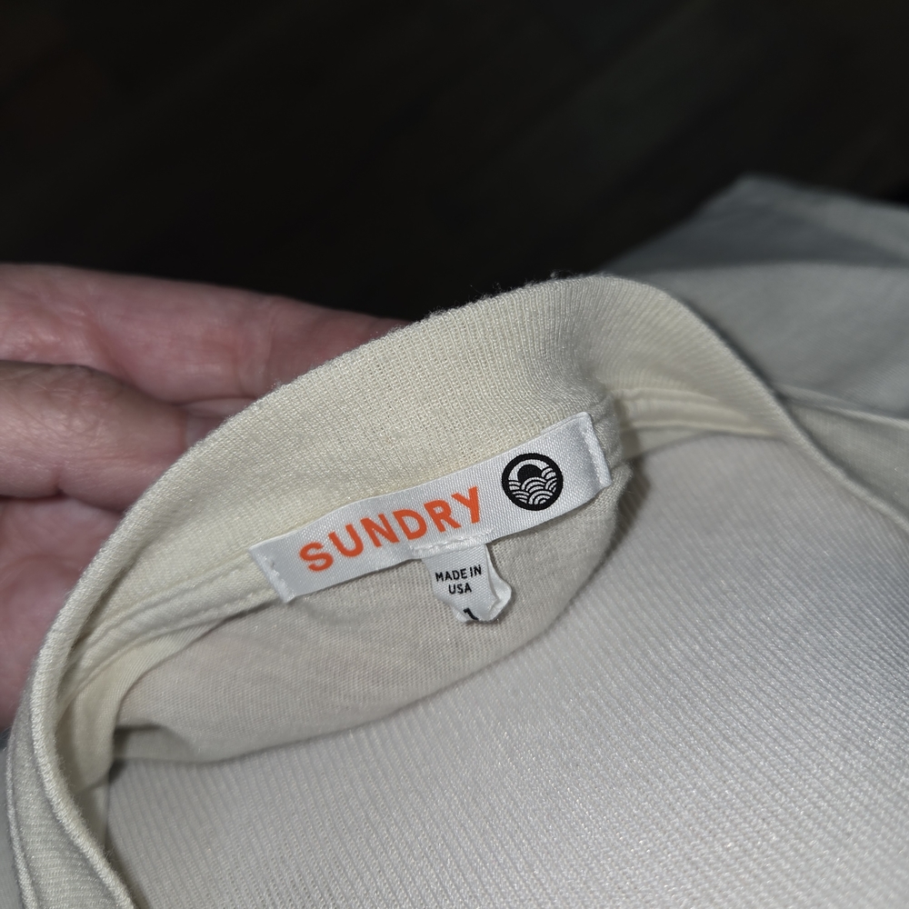 Sundry Off-White Tee - Picture 4 of 6